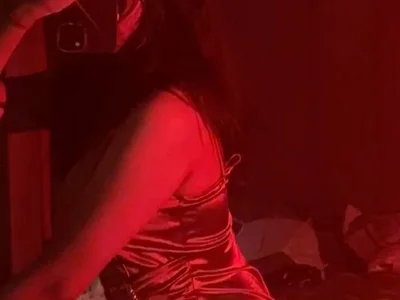 luv_johrrra live cam video preview