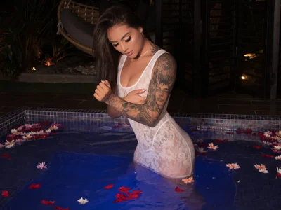 ValerieAustin live cam video preview