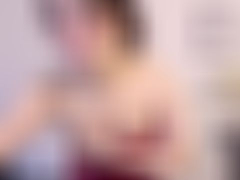 yueyue8888 webcam livesex profile in black-hair cams